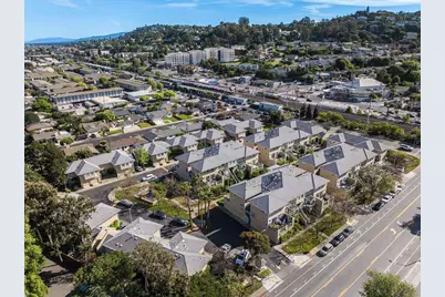 101 Blossom Cir 2C, San Mateo, CA 94403 - Photo 26