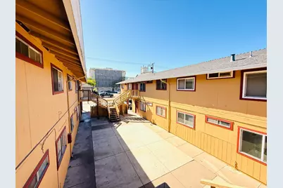 330 Soledad St, Salinas, CA 93901 - Photo 18