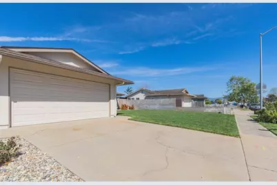 18505 Swaner Ave, Salinas, CA 93906 - Photo 2