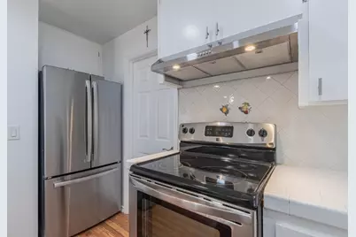 18505 Swaner Ave, Salinas, CA 93906 - Photo 12