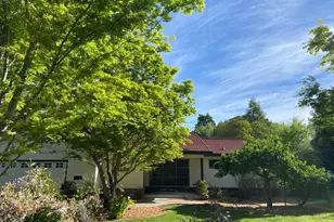 15 Montana Ln, Menlo Park, CA 94025 - Photo 2