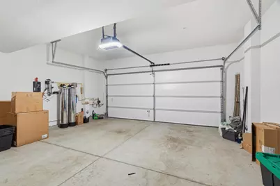 560 Saint Remi Ter 1, Sunnyvale, CA 94085 - Photo 32