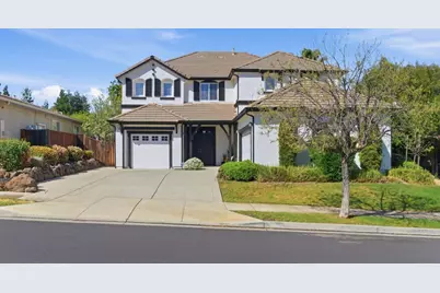 325 Pebble Beach Dr, Brentwood, CA 94513 - Photo 2