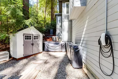 23535 Treeview Trl, Los Gatos, CA 95033 - Photo 46