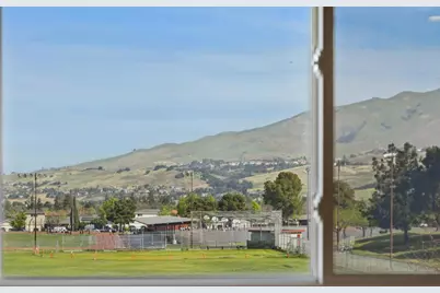 1621 Tahoe Dr, Milpitas, CA 95035 - Photo 26