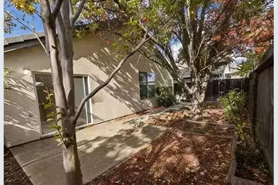 8703 Aviary Woods Way, Elk Grove, CA 95624 - Photo 10