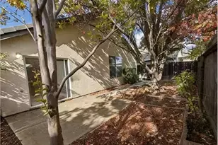 8703 Aviary Woods Way, Elk Grove, CA 95624 - Photo 10