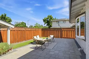 1626 Peacock Ave, Sunnyvale, CA 94087 - Photo 4