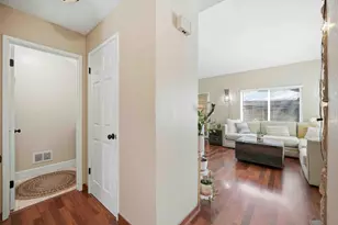 8400 Delta Dr, Gilroy, CA 95020 - Photo 10