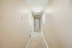 8400 Delta Dr, Gilroy, CA 95020 - Photo 14