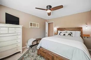 8400 Delta Dr, Gilroy, CA 95020 - Photo 20