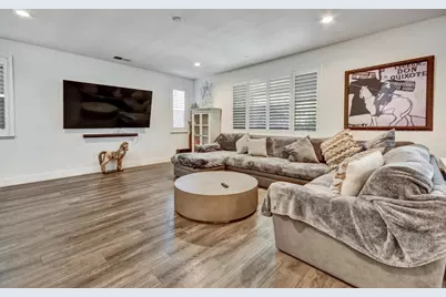 1225 Michael Bo Ln, Gilroy, CA 95020 - Photo 14