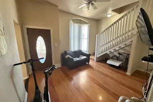 22 S 10th St, San Jose, CA 95112 - Photo 8