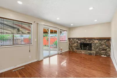 320 Colleen Ct, Morgan Hill, CA 95037 - Photo 8