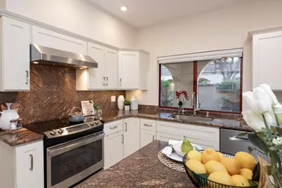 10 9th Ave 107, San Mateo, CA 94401 - Photo 12