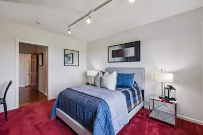 720 Endfield Way, Hillsborough, CA 94010 - Photo 38