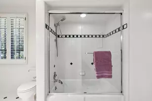 720 Endfield Way, Hillsborough, CA 94010 - Photo 44