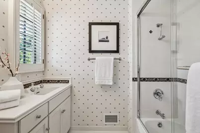 720 Endfield Way, Hillsborough, CA 94010 - Photo 48