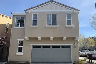 682 N 9th St, San Jose, CA 95112 - Photo 2