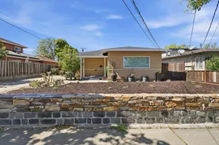 1091 Fifteenth Ave, Redwood City, CA 94063 - Photo 2
