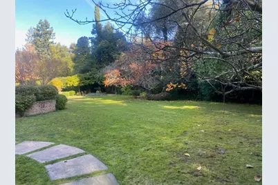 269 Selby Ln, Atherton, CA 94027 - Photo 22