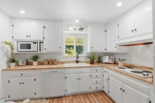 1363 Santa Fe Dr, San Jose, CA 95118 - Photo 4