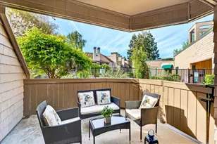 9 Cove Ln, Redwood City, CA 94065 - Photo 24