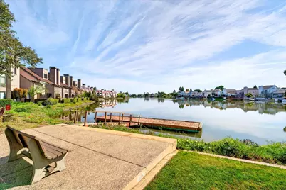 9 Cove Ln, Redwood City, CA 94065 - Photo 32