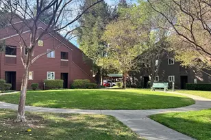 1195 Yarwood Ct, San Jose, CA 95128 - Photo 32