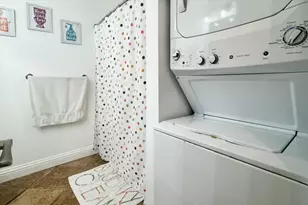 1195 Yarwood Ct, San Jose, CA 95128 - Photo 28