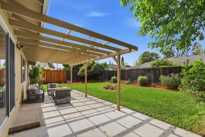 1557 Murre Ln, Sunnyvale, CA 94087 - Photo 38