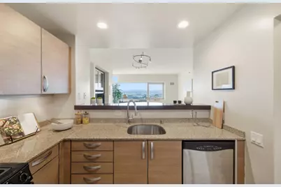 1 Mandalay Pl 1011, South San Francisco, CA 94080 - Photo 28