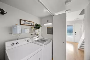 817 Peary Ln, Foster City, CA 94404 - Photo 12