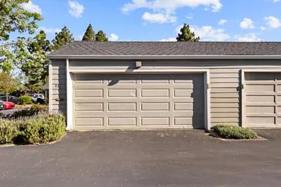 817 Peary Ln, Foster City, CA 94404 - Photo 22