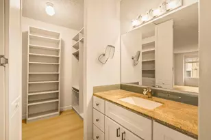 385 Mandarin Dr 11, Daly City, CA 94015 - Photo 14