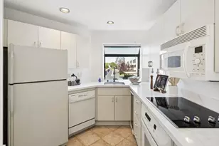 234 Shorebird Cir, Redwood City, CA 94065 - Photo 14