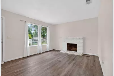 2524 Pemberton Ct, Stockton, CA 95210 - Photo 6