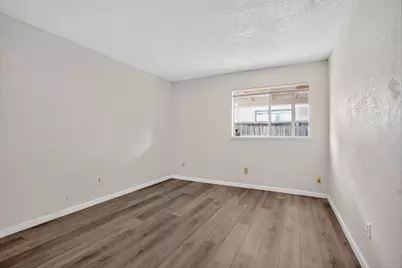 2524 Pemberton Ct, Stockton, CA 95210 - Photo 16