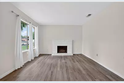 2524 Pemberton Ct, Stockton, CA 95210 - Photo 6