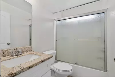 2524 Pemberton Ct, Stockton, CA 95210 - Photo 12