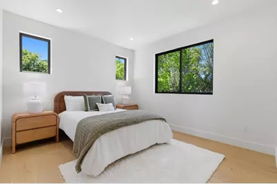 2316 Loma Prieta Ln, Menlo Park, CA 94025 - Photo 40