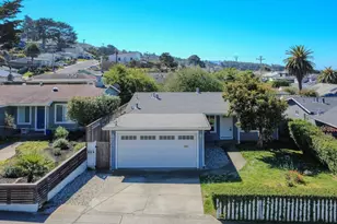 352 Monterey Rd, Pacifica, CA 94044 - Photo 1