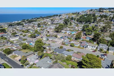 352 Monterey Rd, Pacifica, CA 94044 - Photo 30
