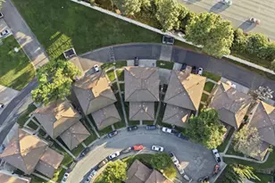 2486 Golzio Ct 1, San Jose, CA 95133 - Photo 32