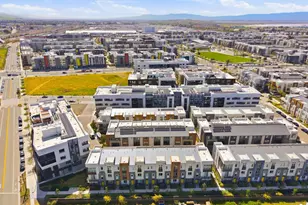 3380 Router Cmn, Fremont, CA 94538 - Photo 46