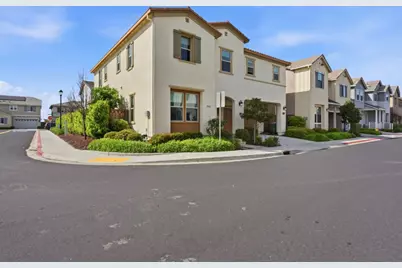 39442 N Darner Dr, Newark, CA 94560 - Photo 1