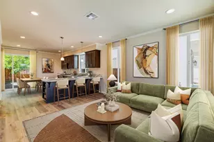 130 Alan Ln, Hollister, CA 95023 - Photo 2