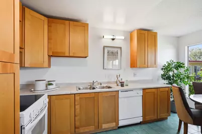 3045 Los Prados St 217, San Mateo, CA 94403 - Photo 10