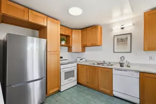 3045 Los Prados St 217, San Mateo, CA 94403 - Photo 8