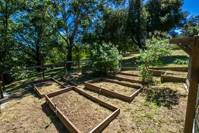 20471 Black Rd, Los Gatos, CA 95033 - Photo 64